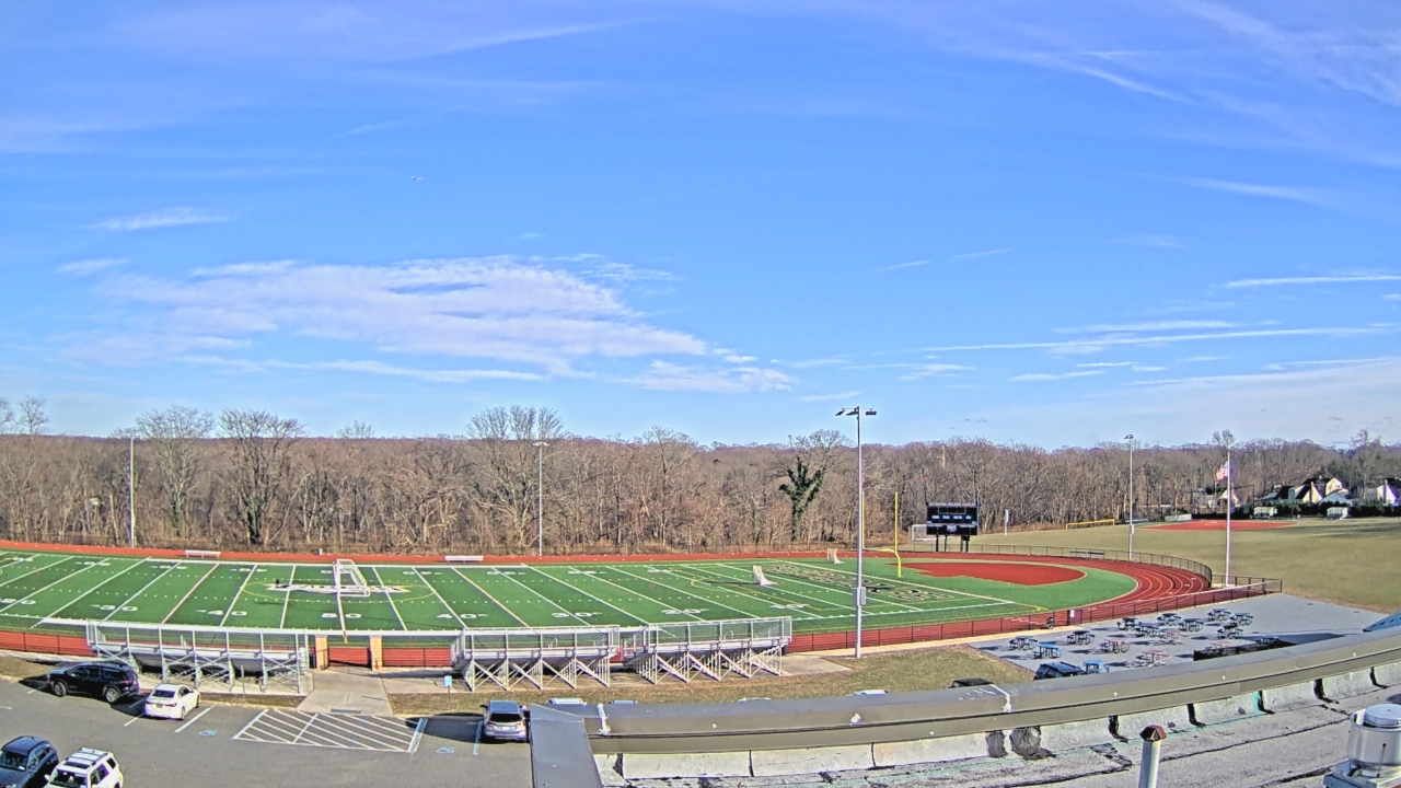 Thumbnail for current weather camera view from John F. Kennedy MS in Bethpage, New York