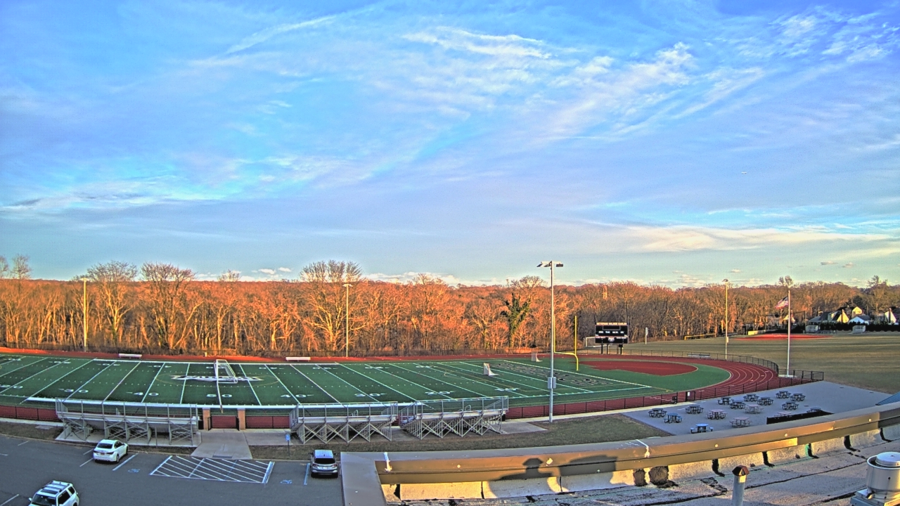 Thumbnail for current weather camera view from John F. Kennedy MS in Bethpage, New York