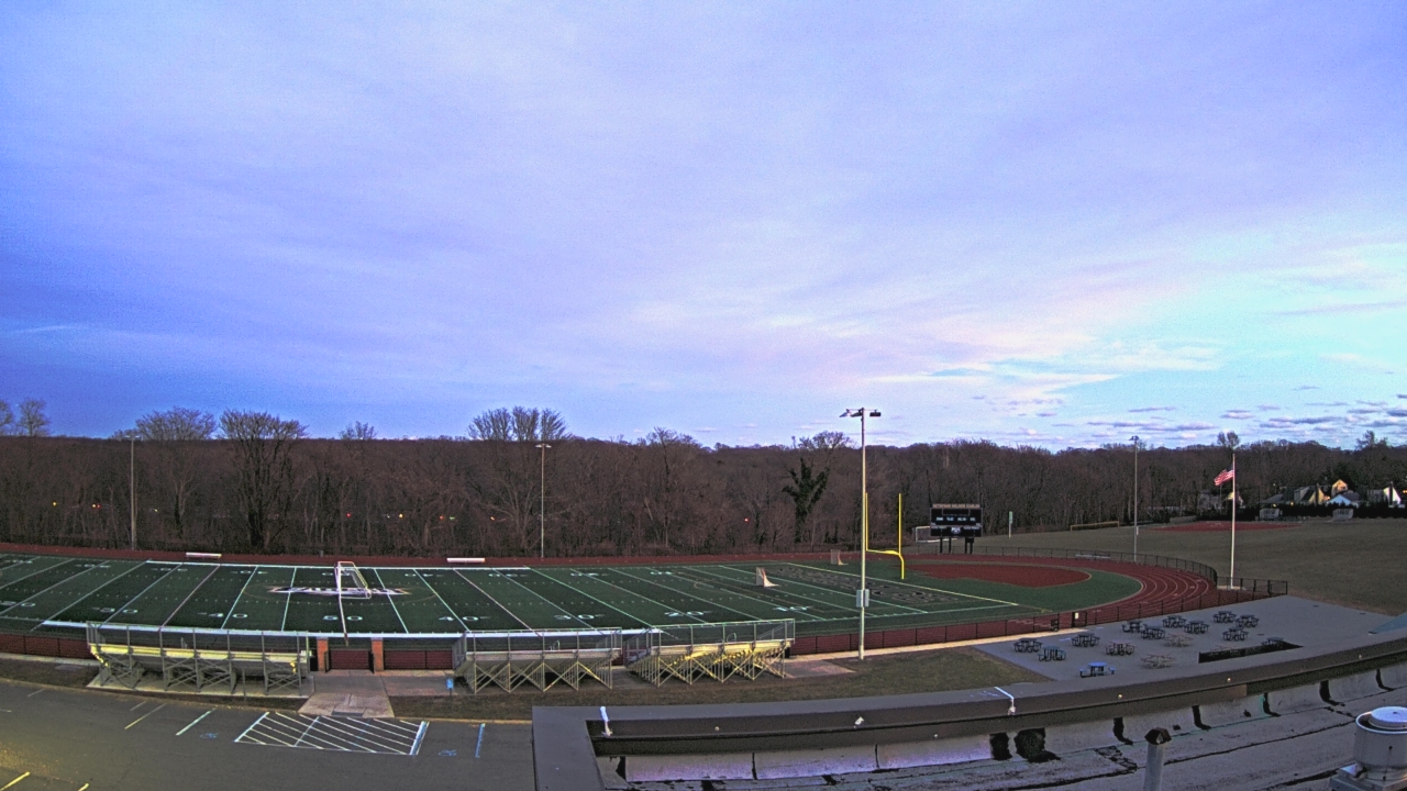 Thumbnail for current weather camera view from John F. Kennedy MS in Bethpage, New York