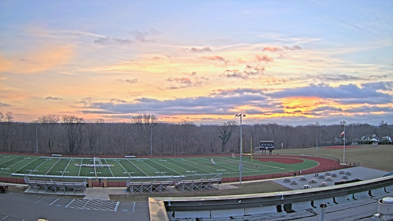 Thumbnail for current weather camera view from John F. Kennedy MS in Bethpage, New York