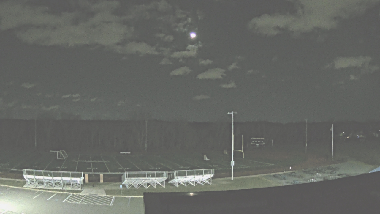 Thumbnail for current weather camera view from John F. Kennedy MS in Bethpage, New York