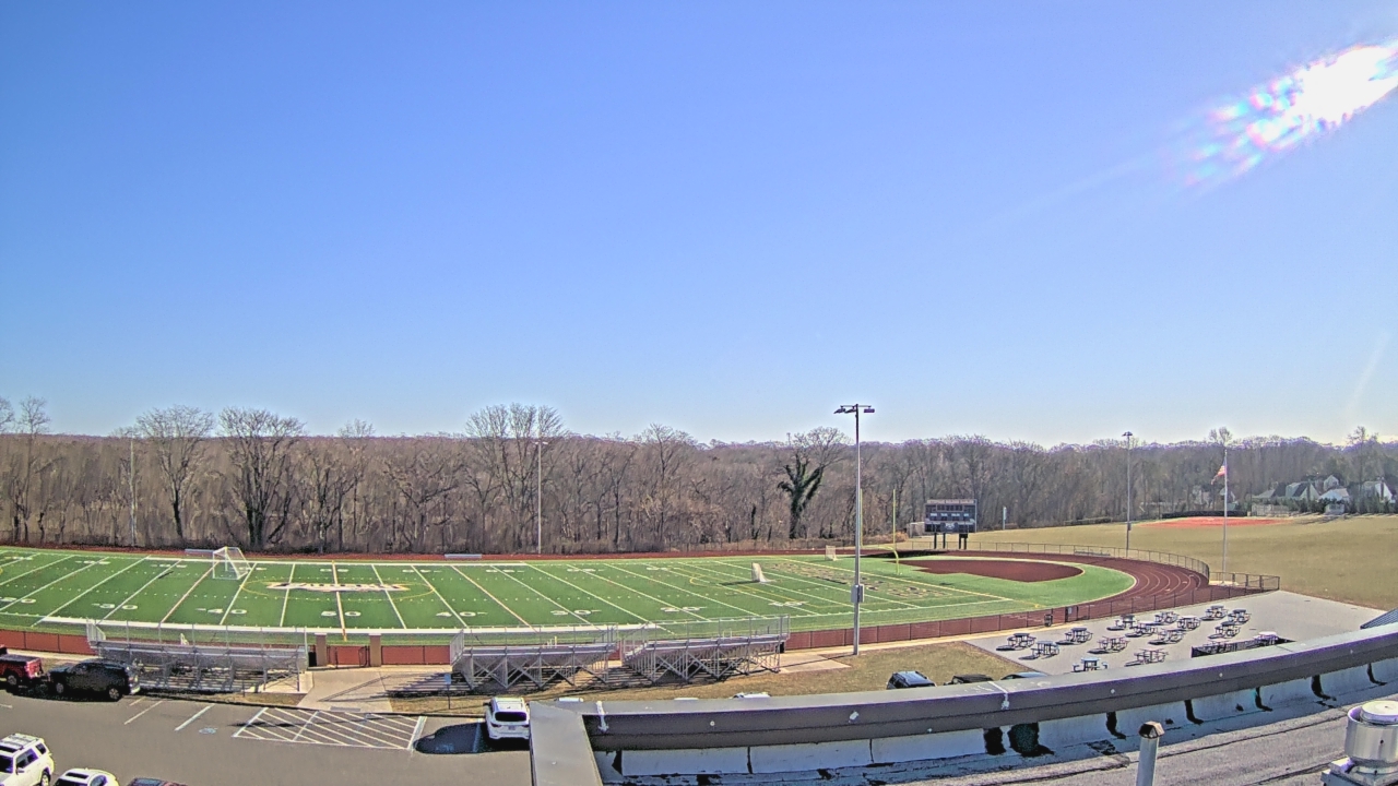 Thumbnail for current weather camera view from John F. Kennedy MS in Bethpage, New York