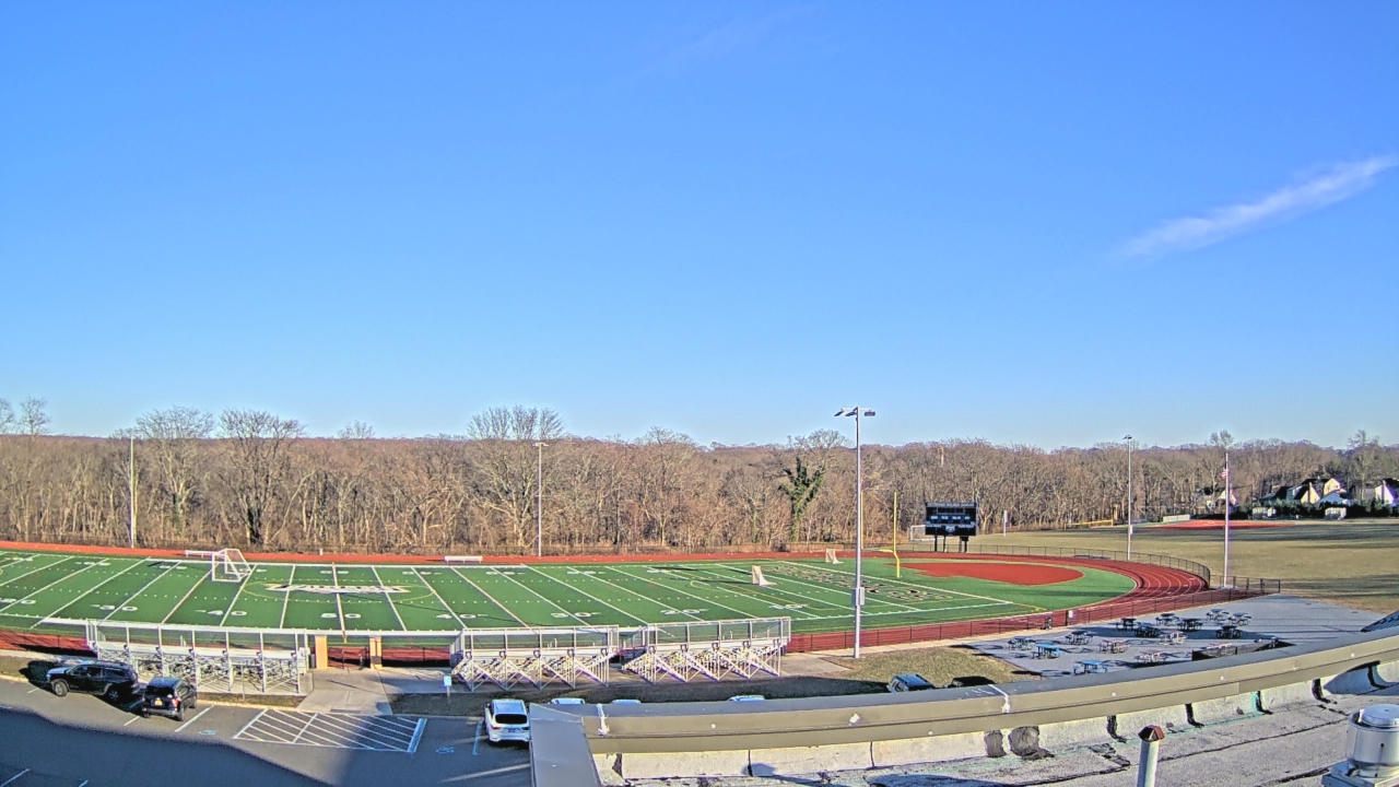 Thumbnail for current weather camera view from John F. Kennedy MS in Bethpage, New York