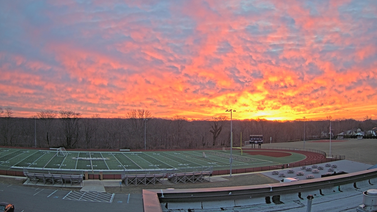 Thumbnail for current weather camera view from John F. Kennedy MS in Bethpage, New York