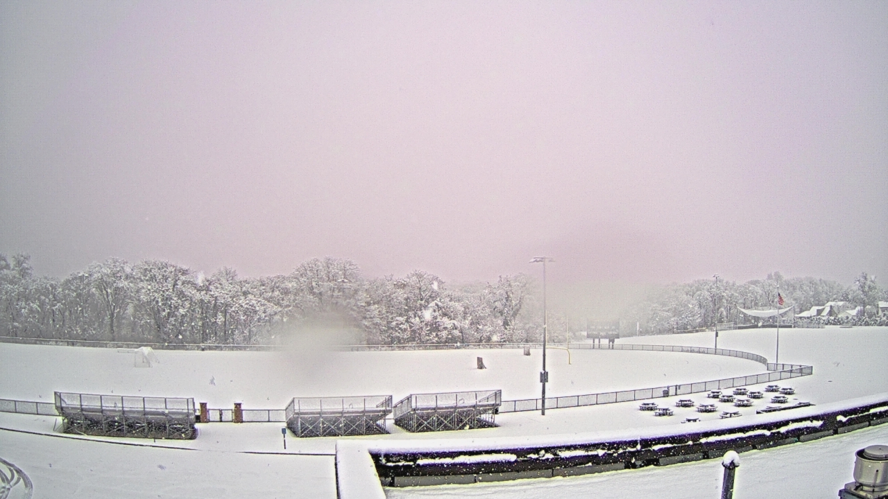 Thumbnail for current weather camera view from John F. Kennedy MS in Bethpage, New York