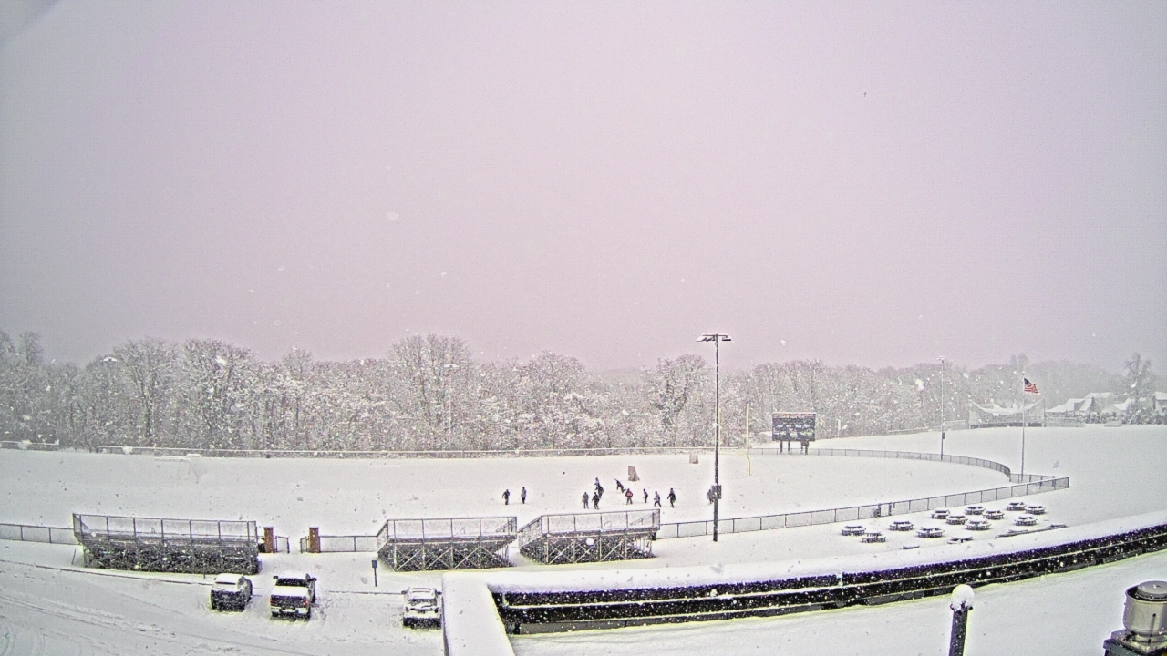 Thumbnail for current weather camera view from John F. Kennedy MS in Bethpage, New York