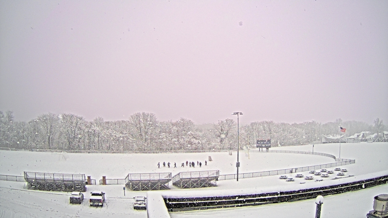 Thumbnail for current weather camera view from John F. Kennedy MS in Bethpage, New York