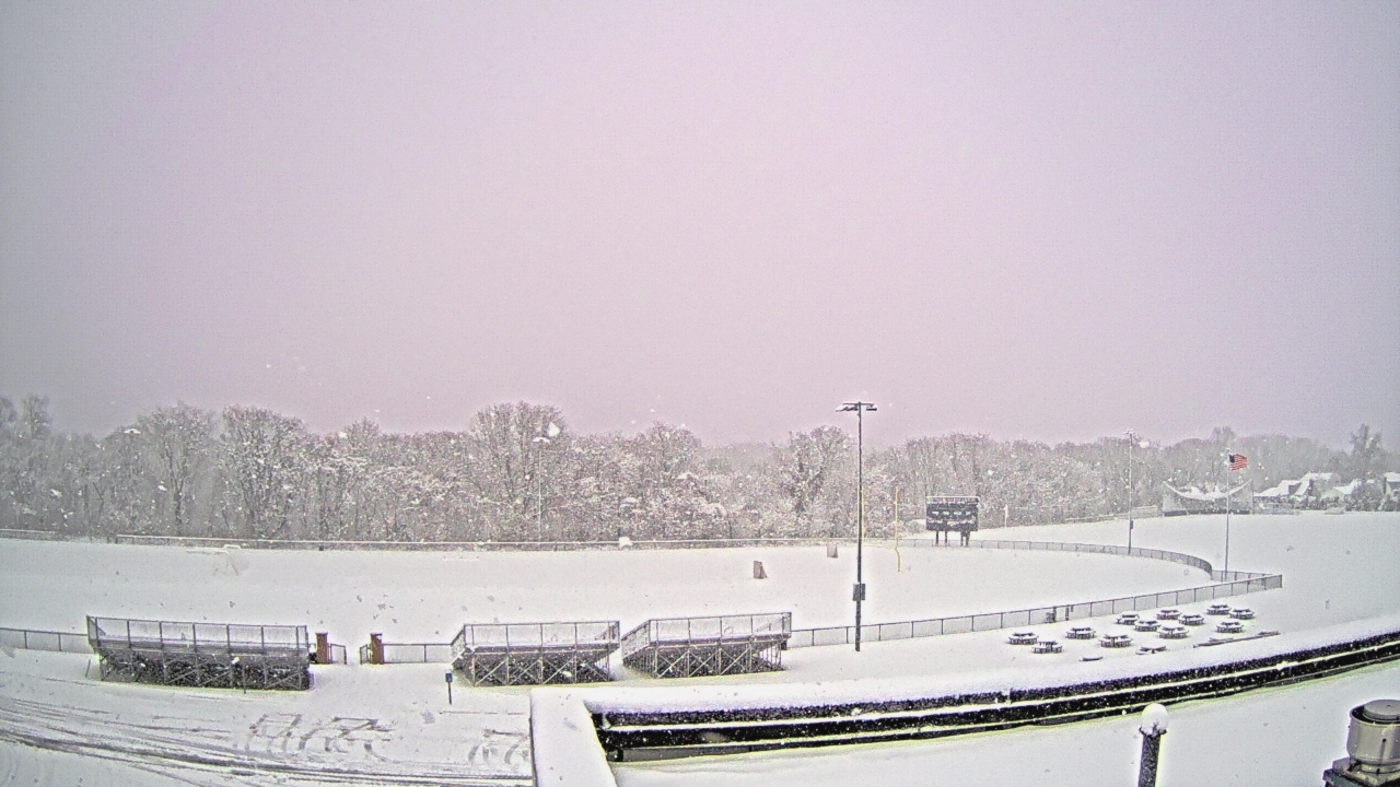 Thumbnail for current weather camera view from John F. Kennedy MS in Bethpage, New York