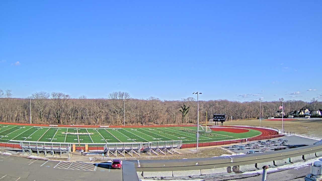 Thumbnail for current weather camera view from John F. Kennedy MS in Bethpage, New York