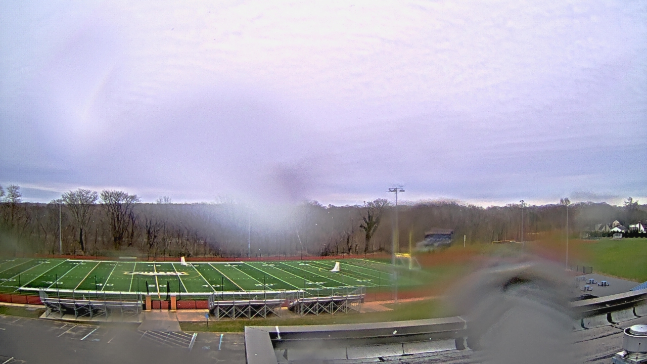 Thumbnail for current weather camera view from John F. Kennedy MS in Bethpage, New York
