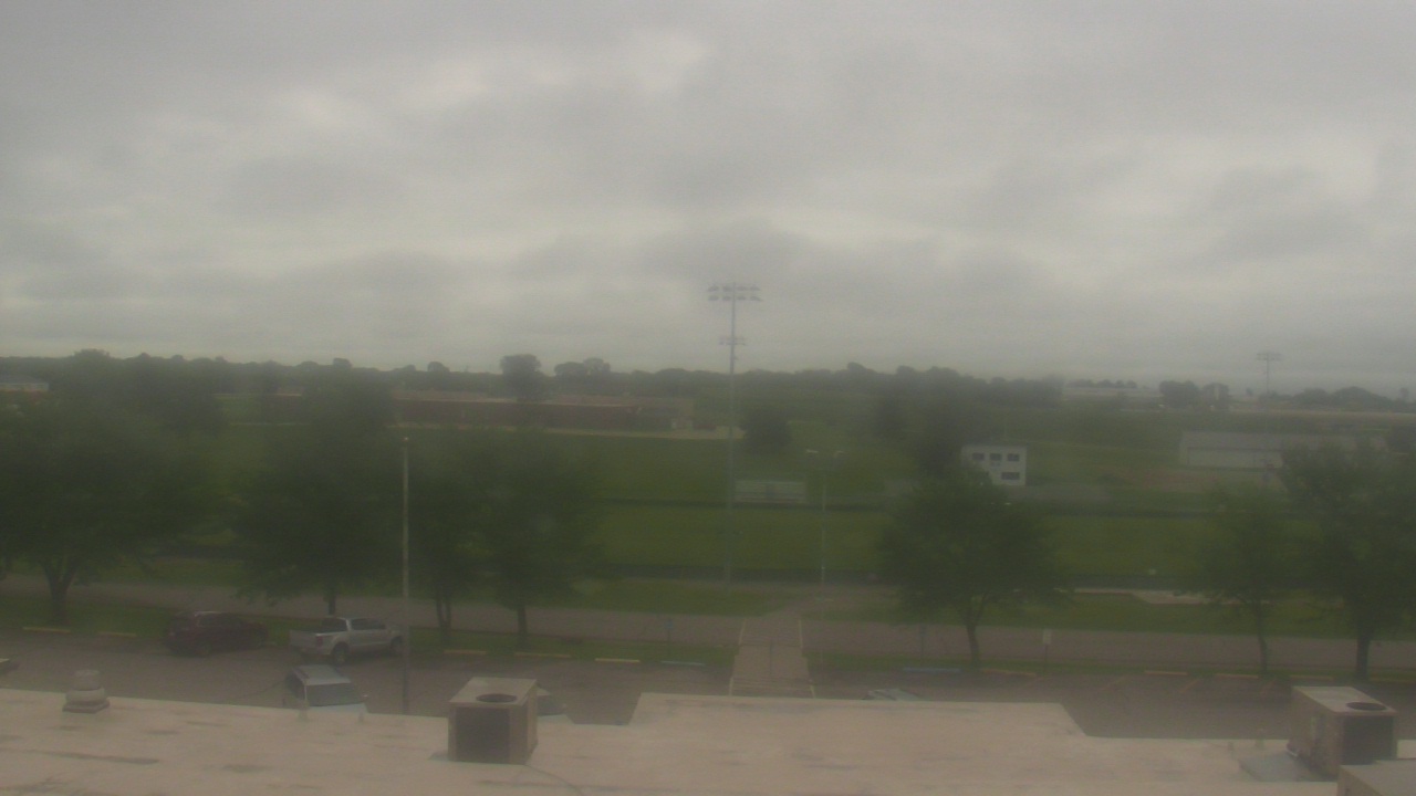 Thumbnail for current weather camera view from South Harrison School Dist R2 in Bethany, Missouri