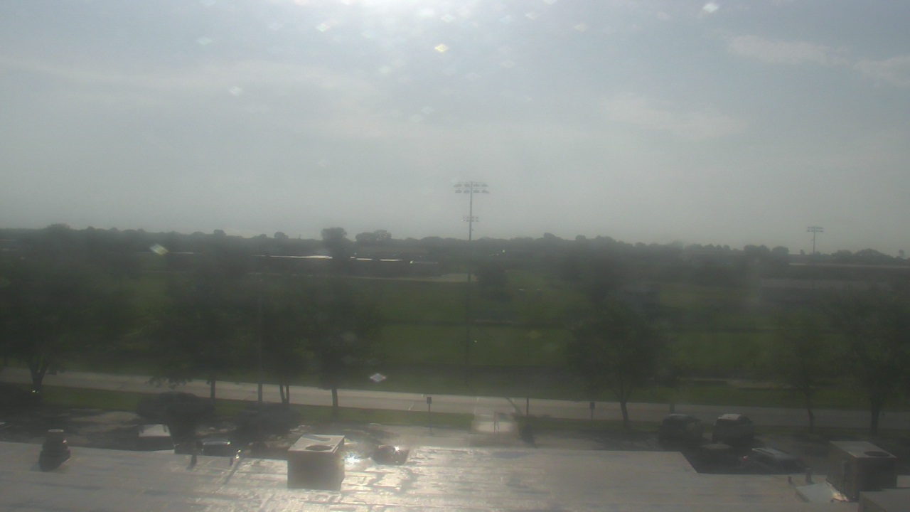 Thumbnail for current weather camera view from South Harrison School Dist R2 in Bethany, Missouri