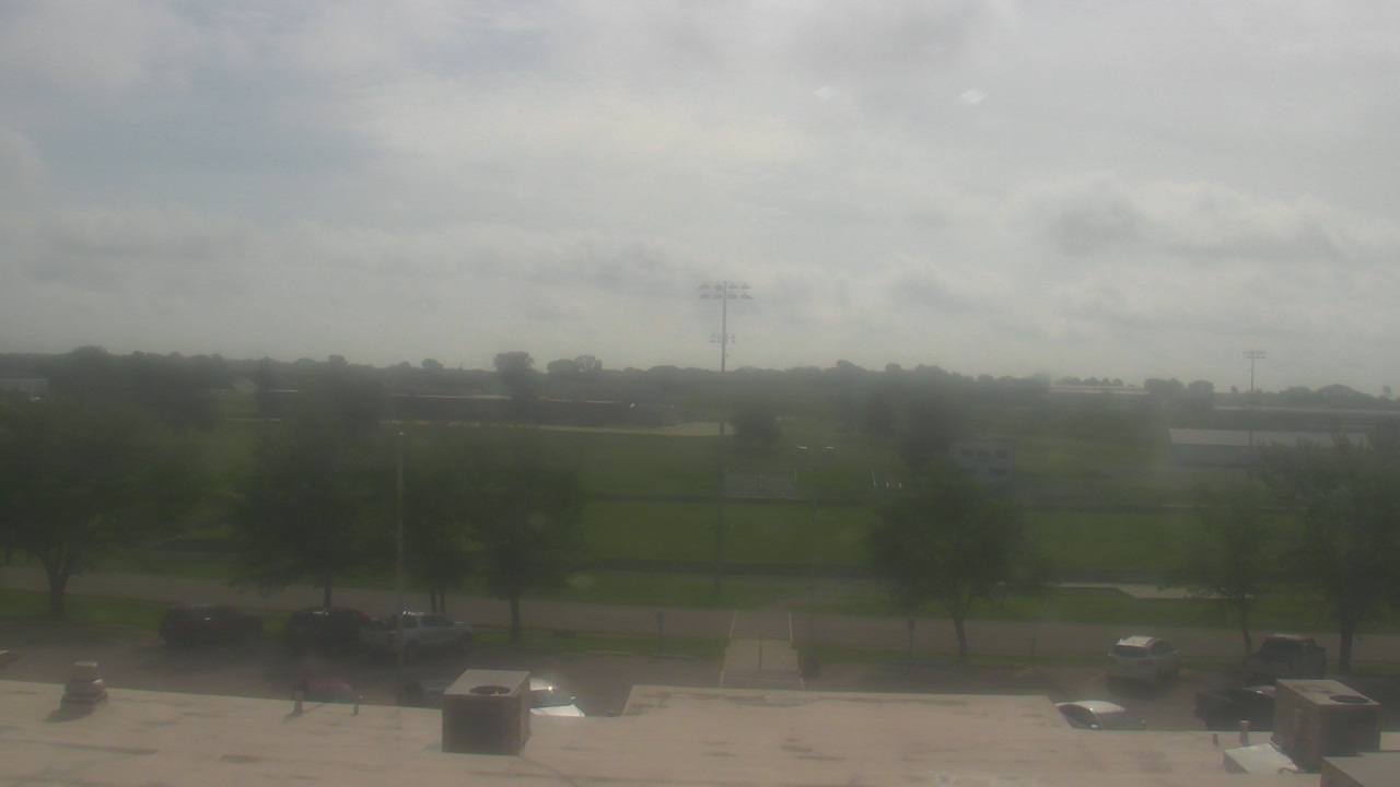 Thumbnail for current weather camera view from South Harrison School Dist R2 in Bethany, Missouri