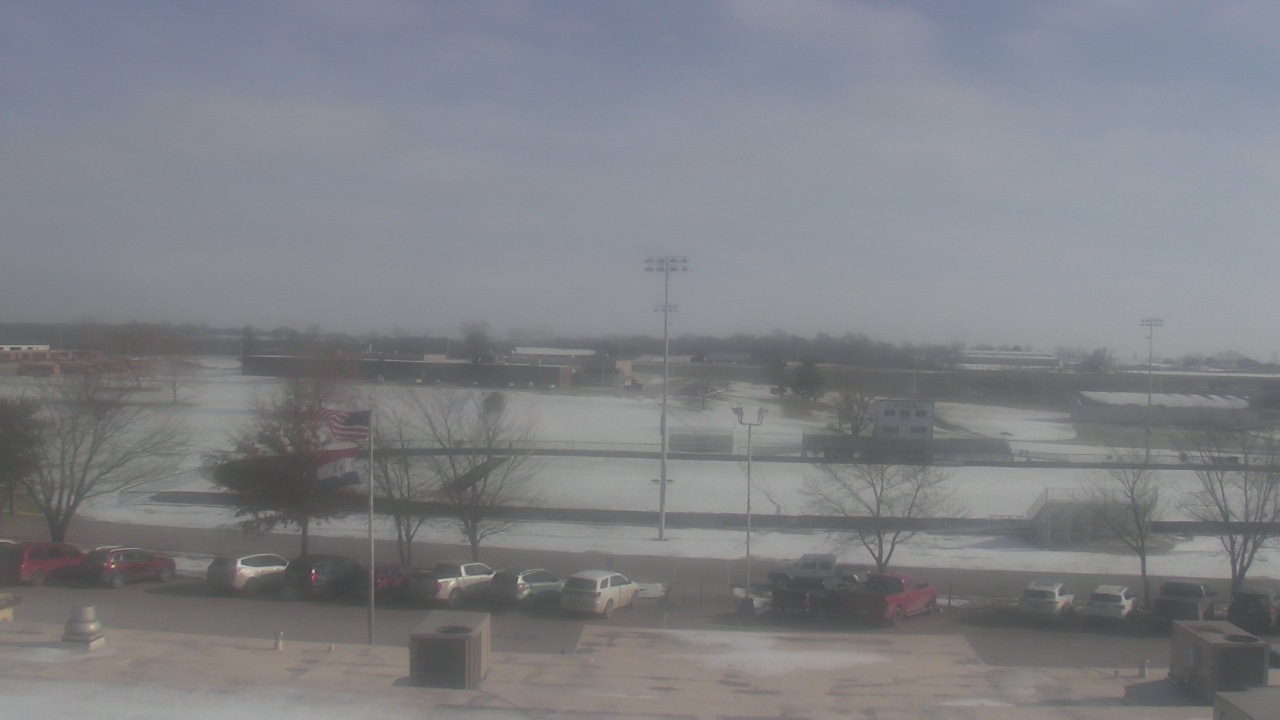 Thumbnail for current weather camera view from South Harrison School Dist R2 in Bethany, Missouri