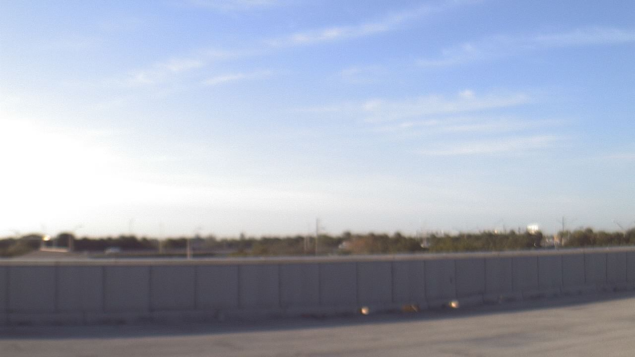 Thumbnail for current weather camera view from Forest Park ES in Boynton Beach, Florida