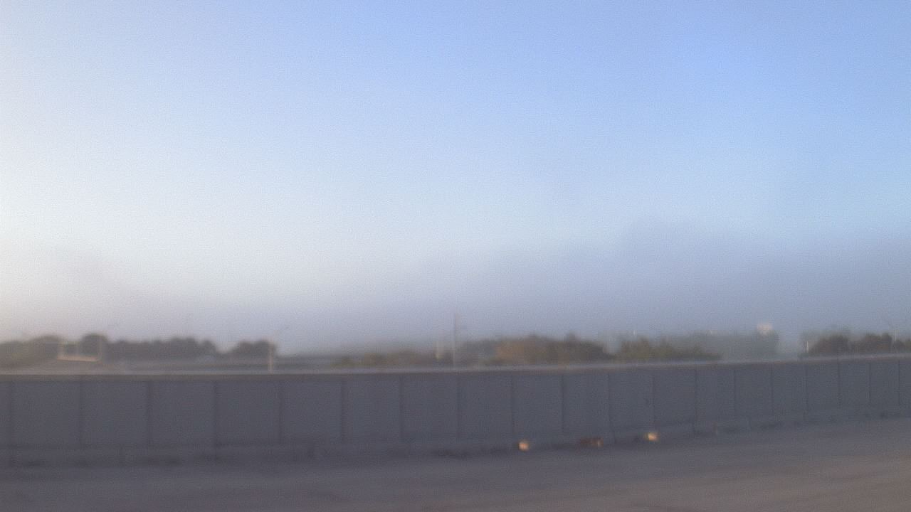 Thumbnail for current weather camera view from Forest Park ES in Boynton Beach, Florida