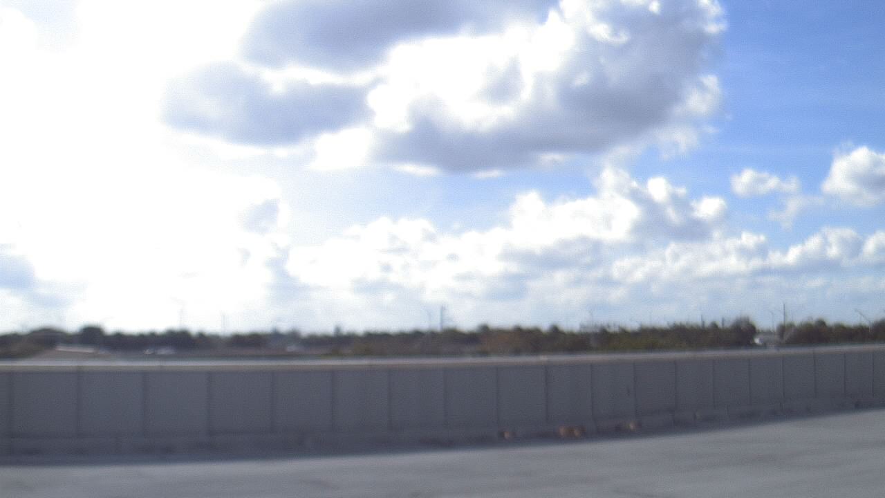 Thumbnail for current weather camera view from Forest Park ES in Boynton Beach, Florida