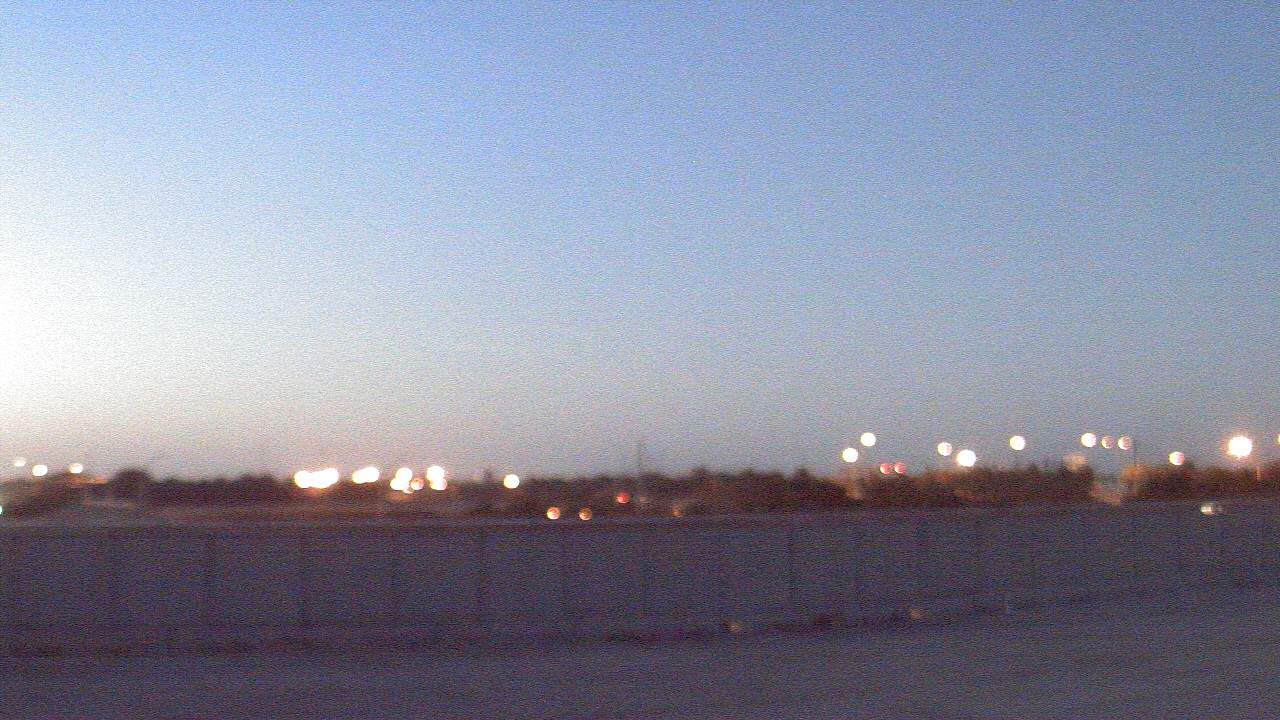 Thumbnail for current weather camera view from Forest Park ES in Boynton Beach, Florida