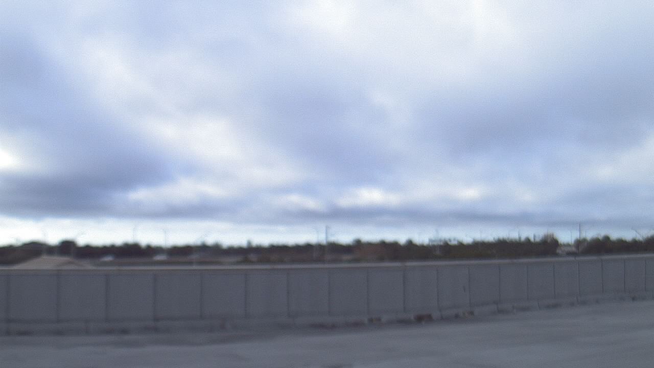 Thumbnail for current weather camera view from Forest Park ES in Boynton Beach, Florida