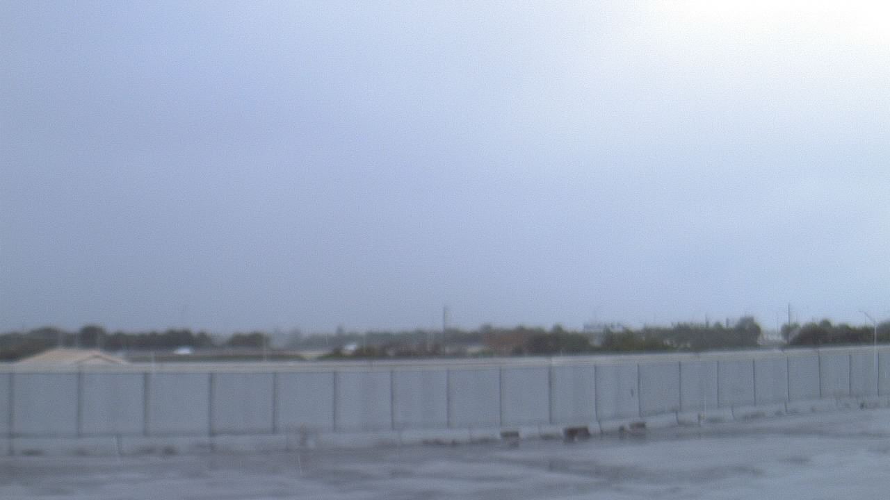 Thumbnail for current weather camera view from Forest Park ES in Boynton Beach, Florida