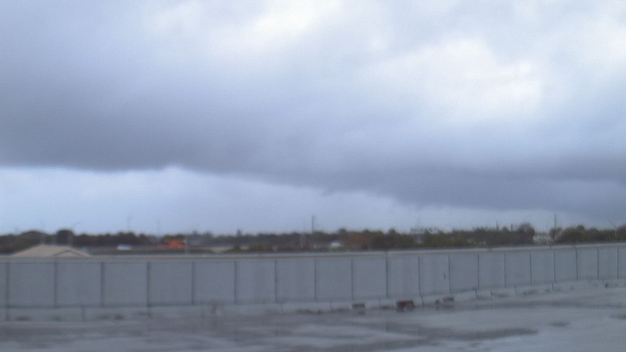 Thumbnail for current weather camera view from Forest Park ES in Boynton Beach, Florida