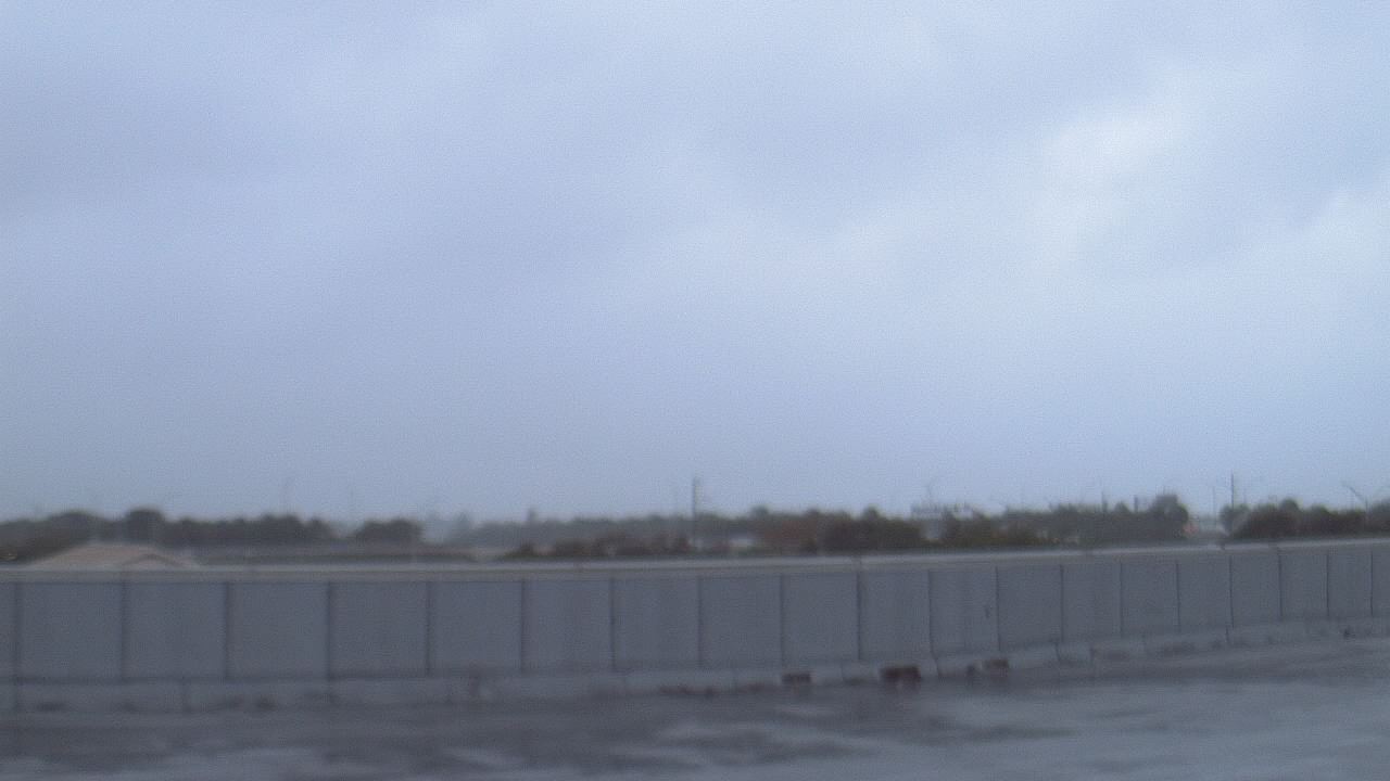 Thumbnail for current weather camera view from Forest Park ES in Boynton Beach, Florida