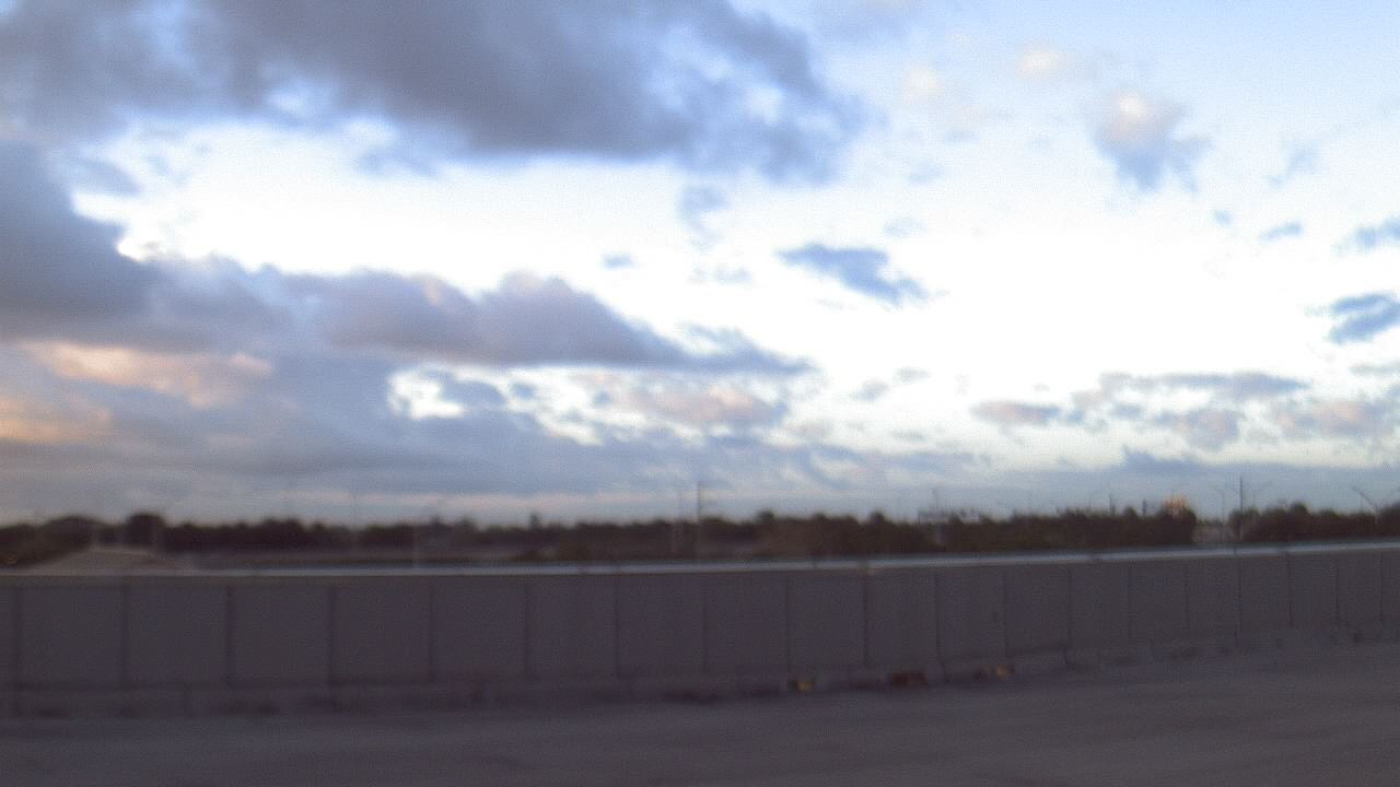 Thumbnail for current weather camera view from Forest Park ES in Boynton Beach, Florida