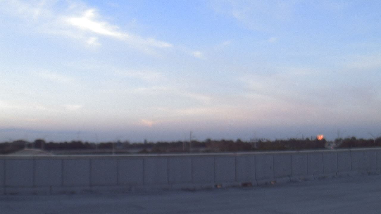 Thumbnail for current weather camera view from Forest Park ES in Boynton Beach, Florida