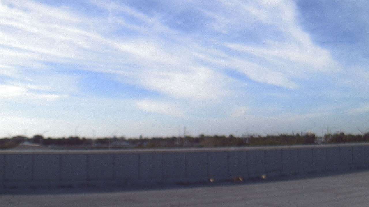 Thumbnail for current weather camera view from Forest Park ES in Boynton Beach, Florida