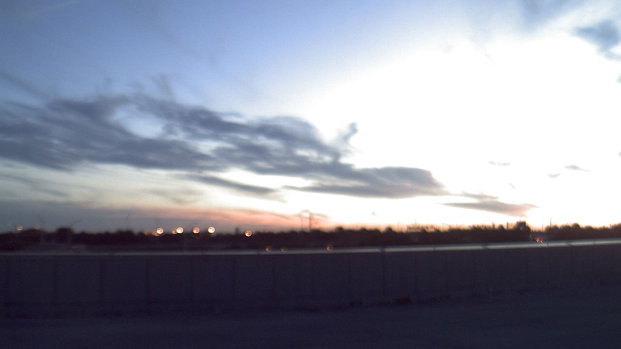 Thumbnail for current weather camera view from Forest Park ES in Boynton Beach, Florida