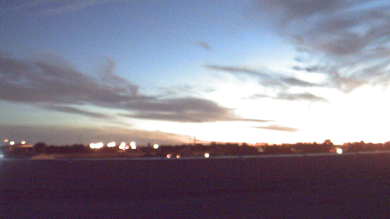 Thumbnail for current weather camera view from Forest Park ES in Boynton Beach, Florida