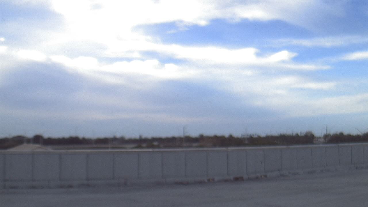 Thumbnail for current weather camera view from Forest Park ES in Boynton Beach, Florida