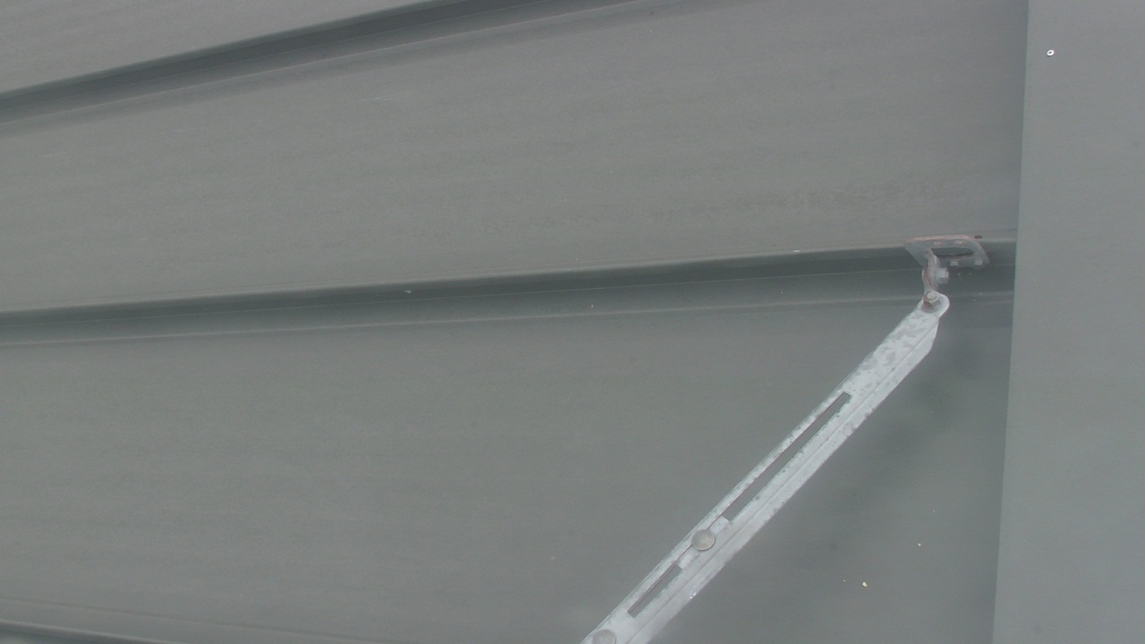 Thumbnail for current weather camera view from Pirates Bay Water Park in Baytown, Texas