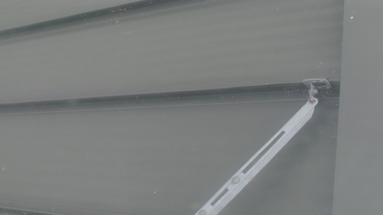 Thumbnail for current weather camera view from Pirates Bay Water Park in Baytown, Texas