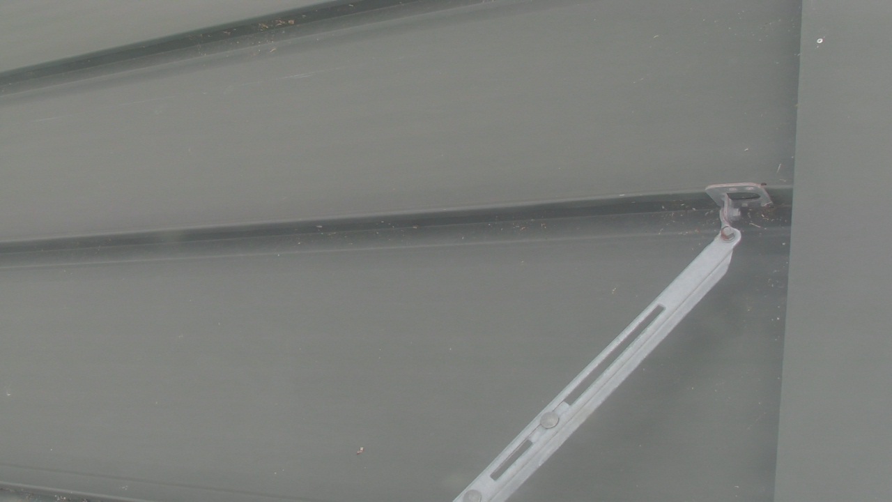 Thumbnail for current weather camera view from Pirates Bay Water Park in Baytown, Texas