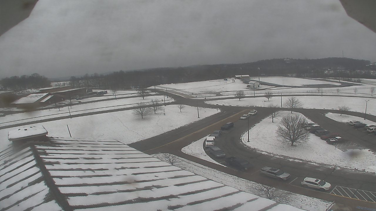 Thumbnail for current weather camera view from Central ES in Cambridge, Ohio
