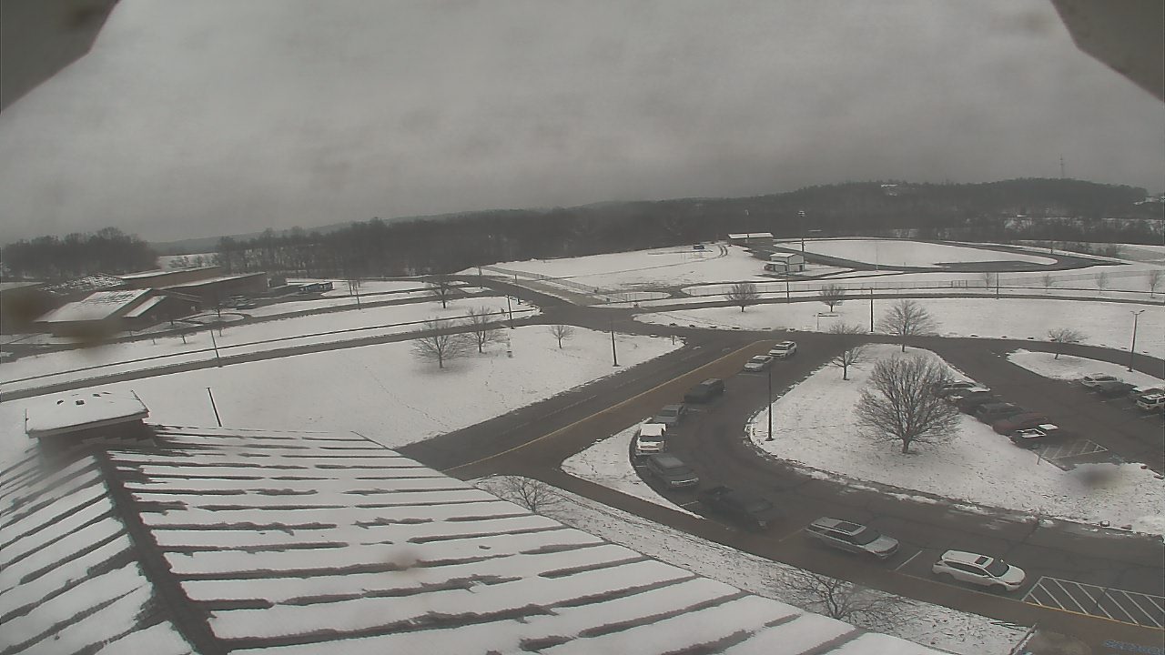 Thumbnail for current weather camera view from Central ES in Cambridge, Ohio