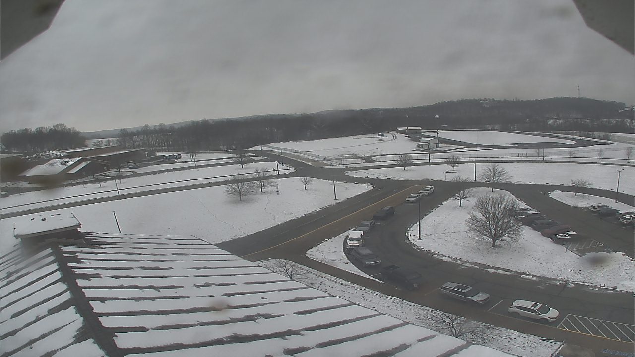 Thumbnail for current weather camera view from Central ES in Cambridge, Ohio