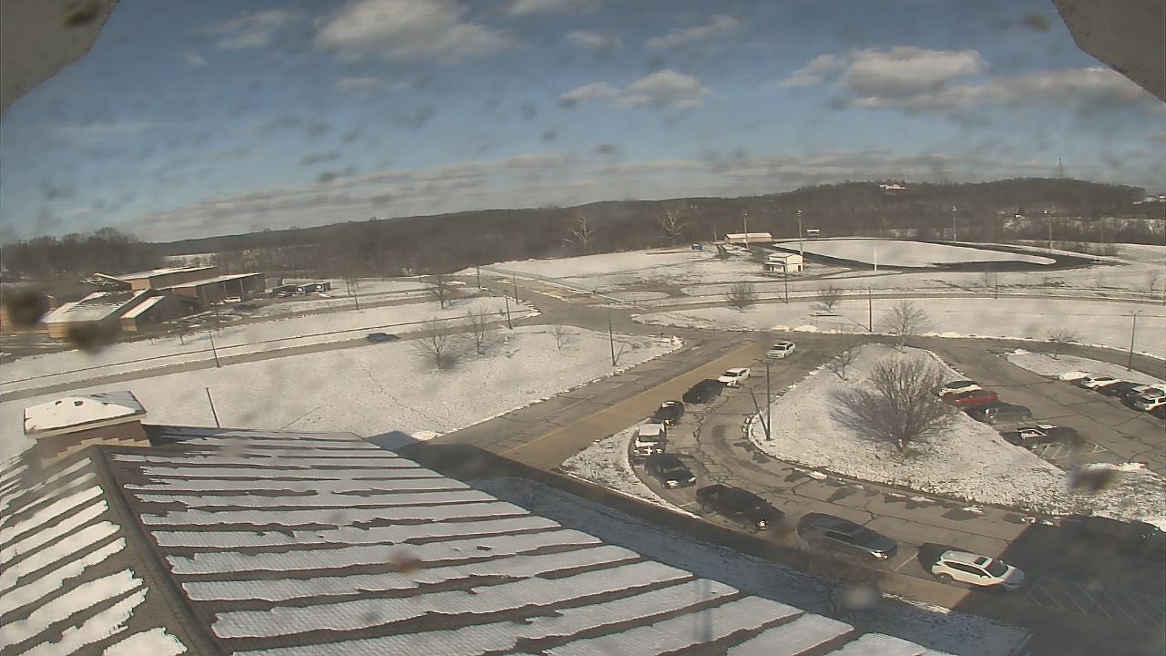 Thumbnail for current weather camera view from Central ES in Cambridge, Ohio
