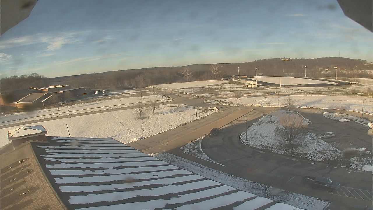 Thumbnail for current weather camera view from Central ES in Cambridge, Ohio