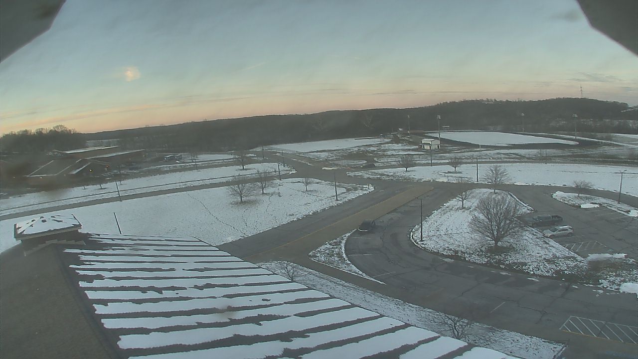 Thumbnail for current weather camera view from Central ES in Cambridge, Ohio
