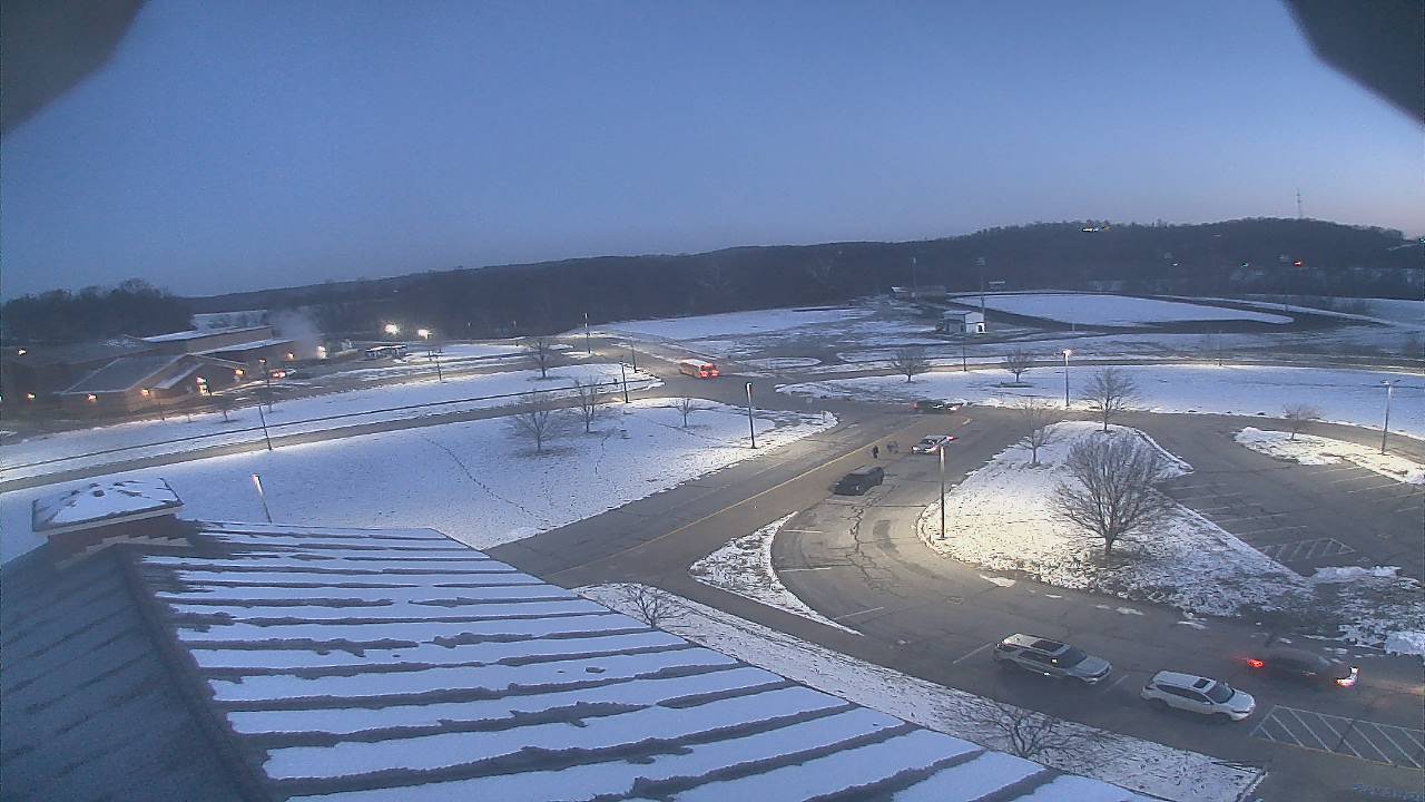 Thumbnail for current weather camera view from Central ES in Cambridge, Ohio