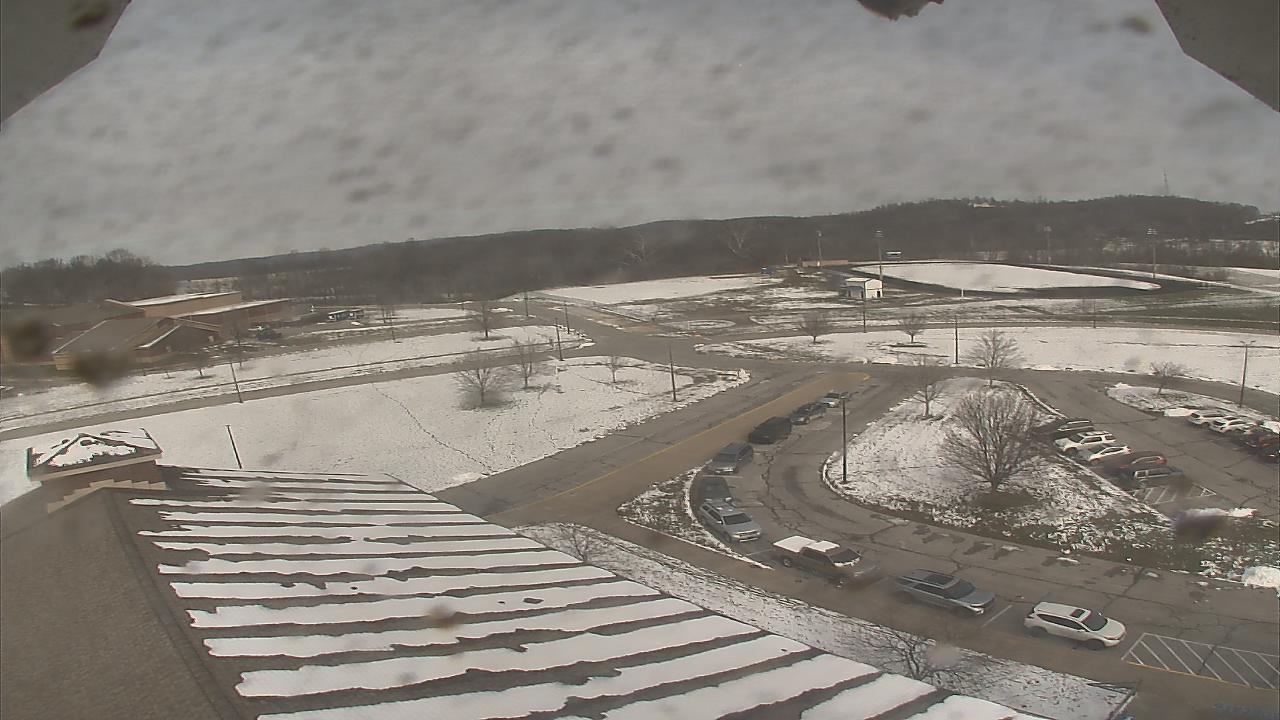 Thumbnail for current weather camera view from Central ES in Cambridge, Ohio