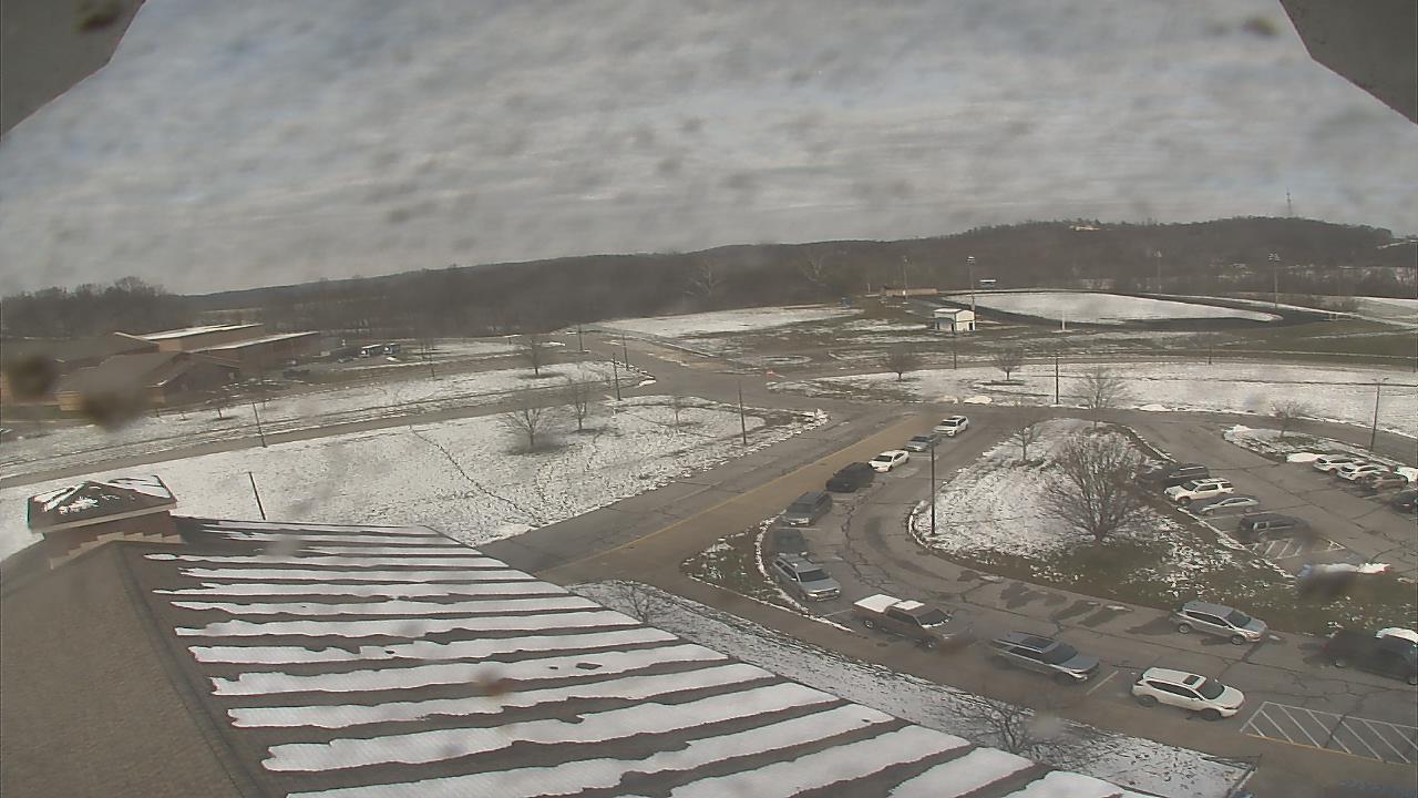 Thumbnail for current weather camera view from Central ES in Cambridge, Ohio