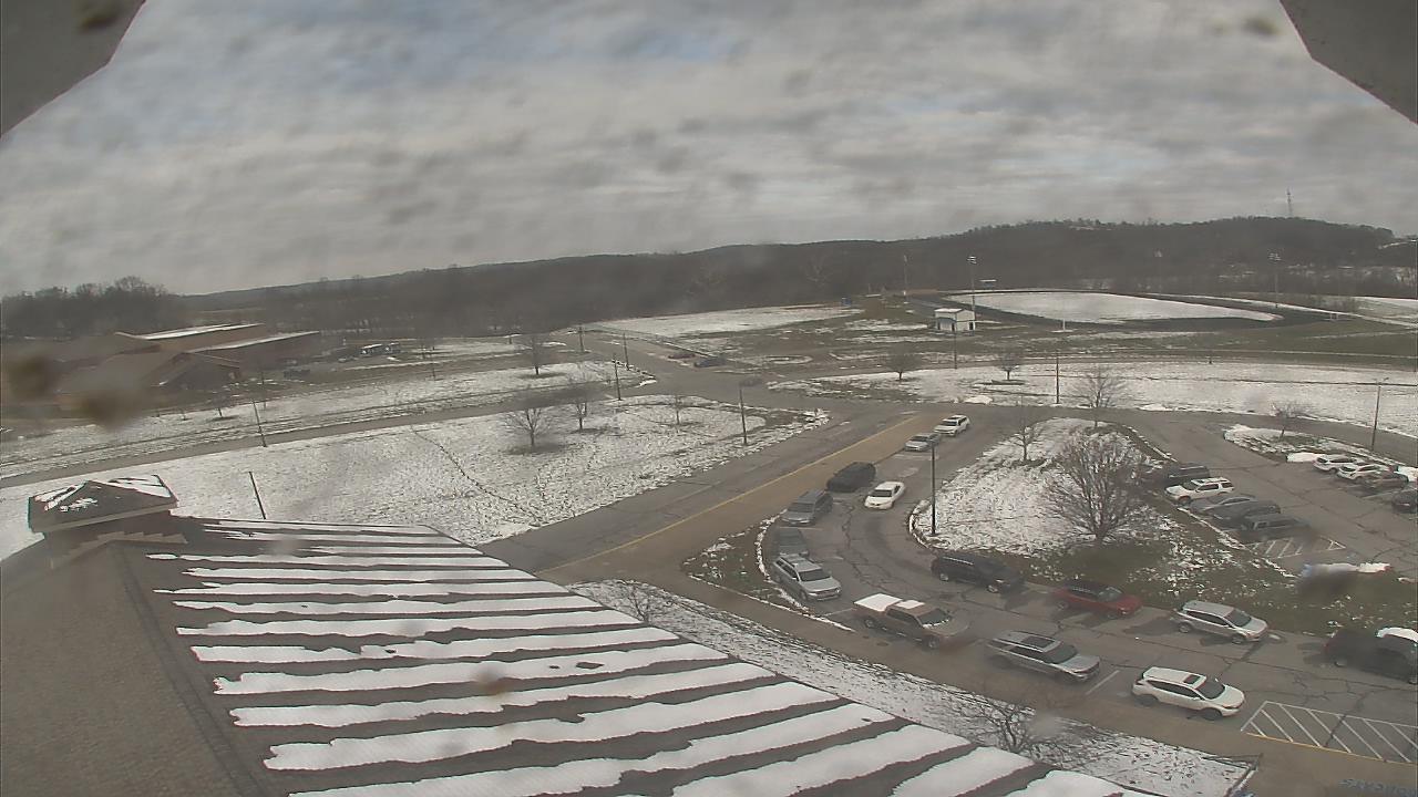 Thumbnail for current weather camera view from Central ES in Cambridge, Ohio