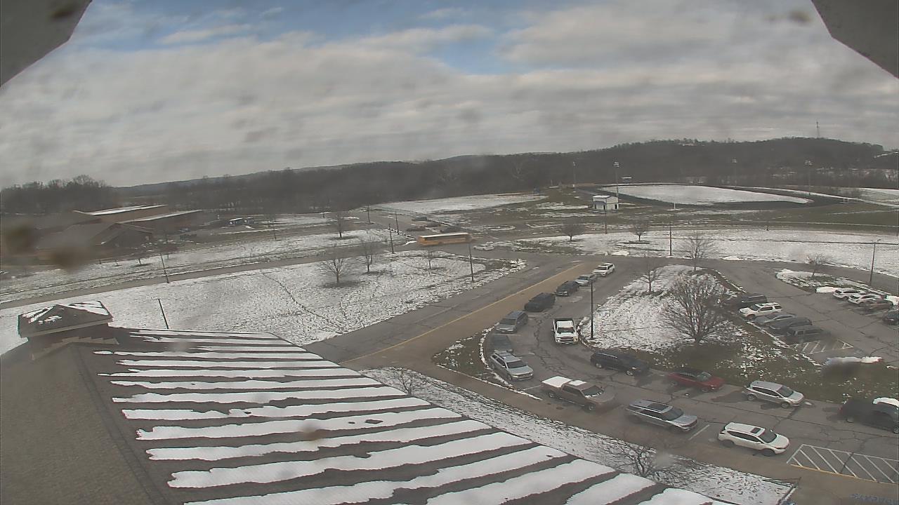 Thumbnail for current weather camera view from Central ES in Cambridge, Ohio