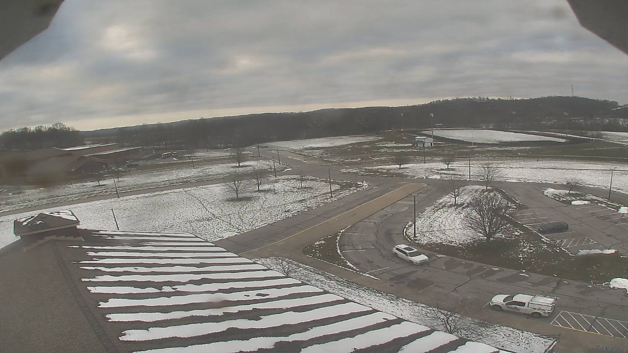 Thumbnail for current weather camera view from Central ES in Cambridge, Ohio