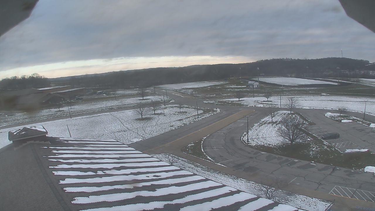 Thumbnail for current weather camera view from Central ES in Cambridge, Ohio