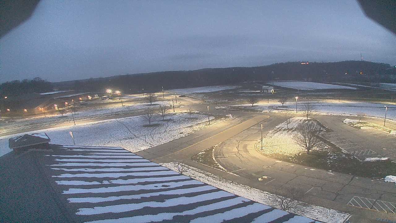 Thumbnail for current weather camera view from Central ES in Cambridge, Ohio