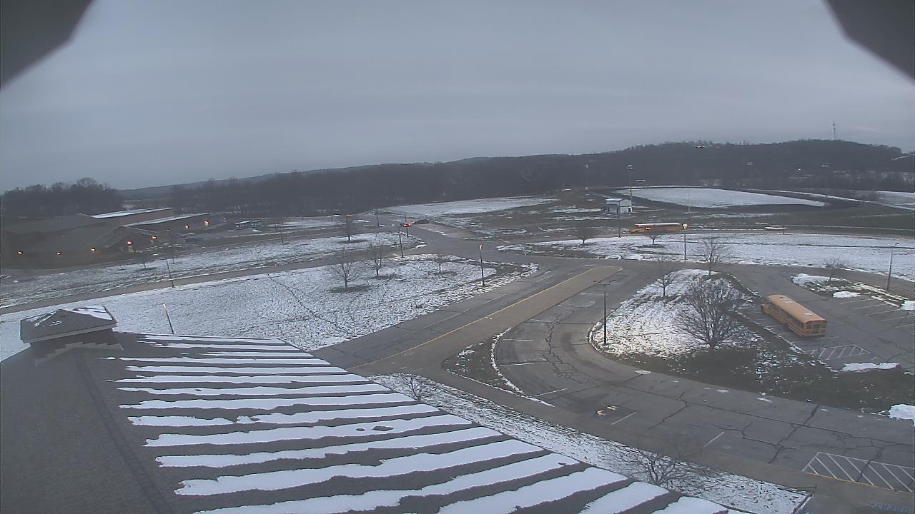 Thumbnail for current weather camera view from Central ES in Cambridge, Ohio